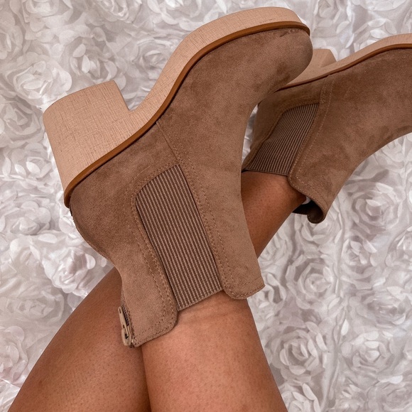 take me with you booties *TAUPE* - Picture 3 of 6